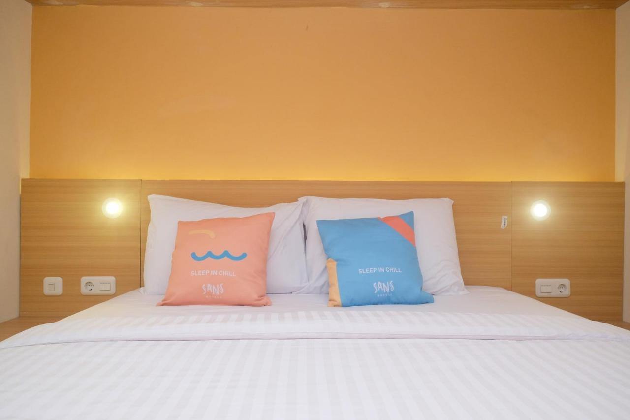 Sans Hotel Aurum Majapahit 세마랑 외부 사진