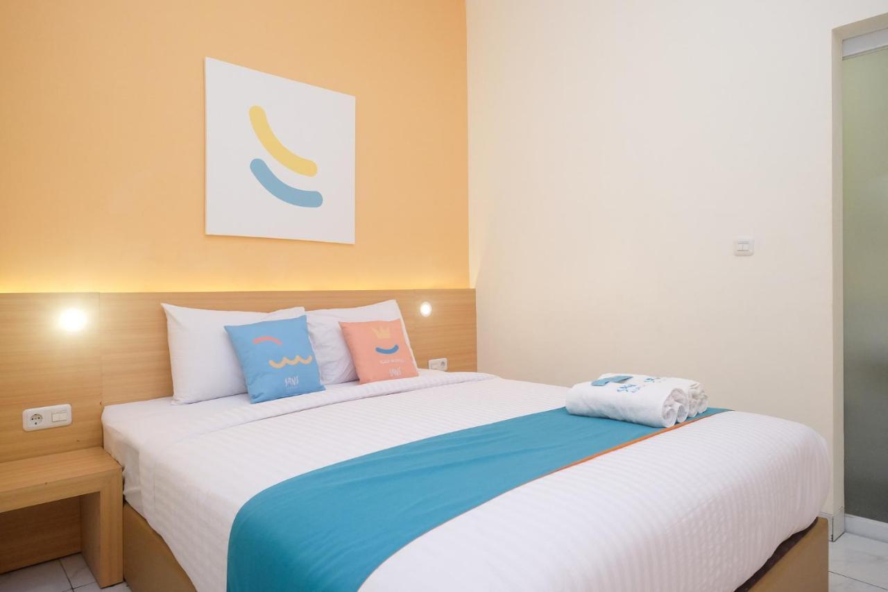 Sans Hotel Aurum Majapahit 세마랑 외부 사진