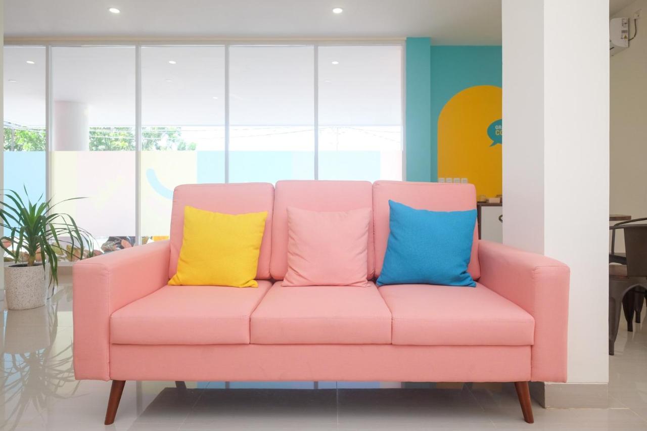Sans Hotel Aurum Majapahit 세마랑 외부 사진