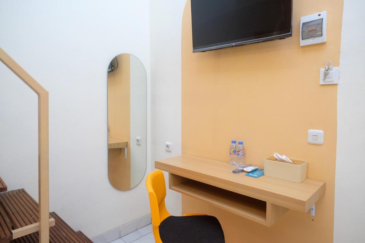 Sans Hotel Aurum Majapahit 세마랑 외부 사진