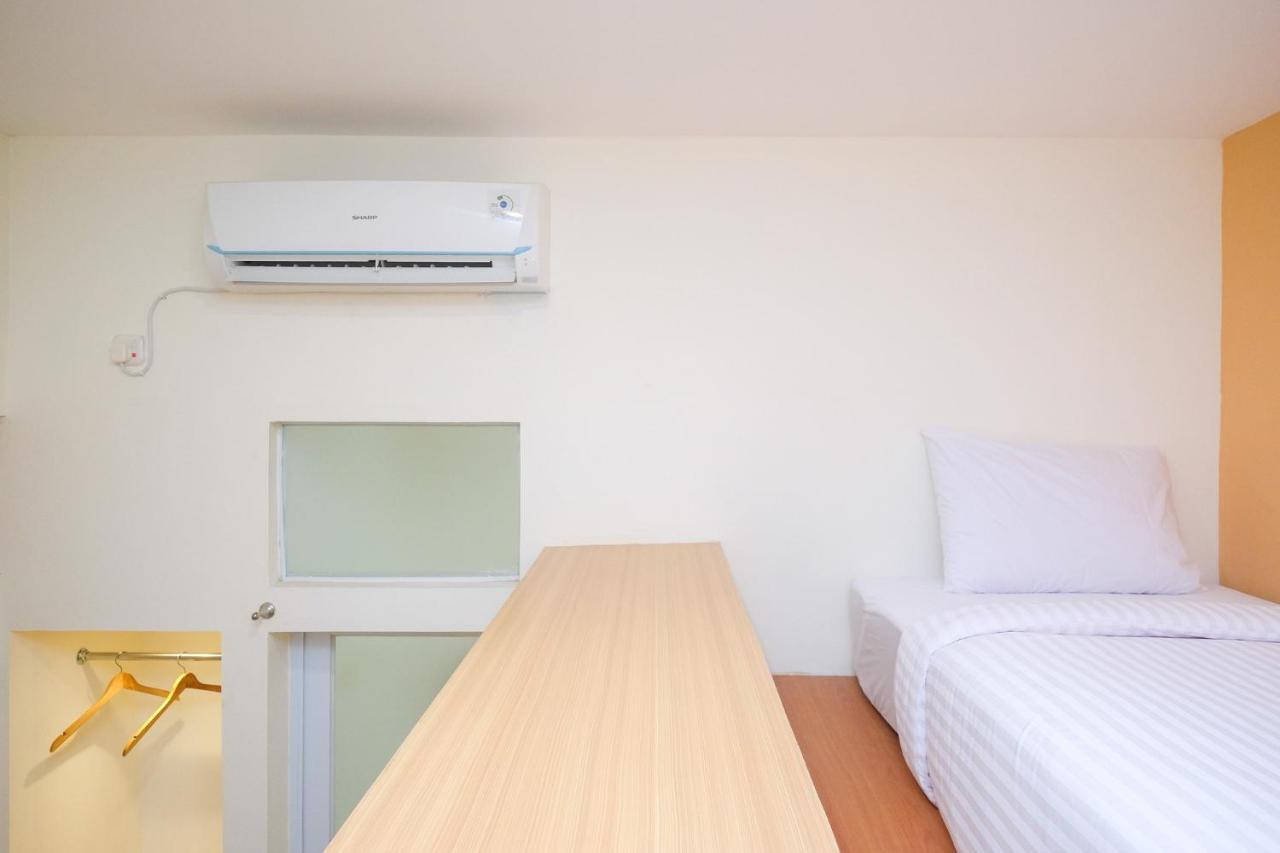 Sans Hotel Aurum Majapahit 세마랑 외부 사진