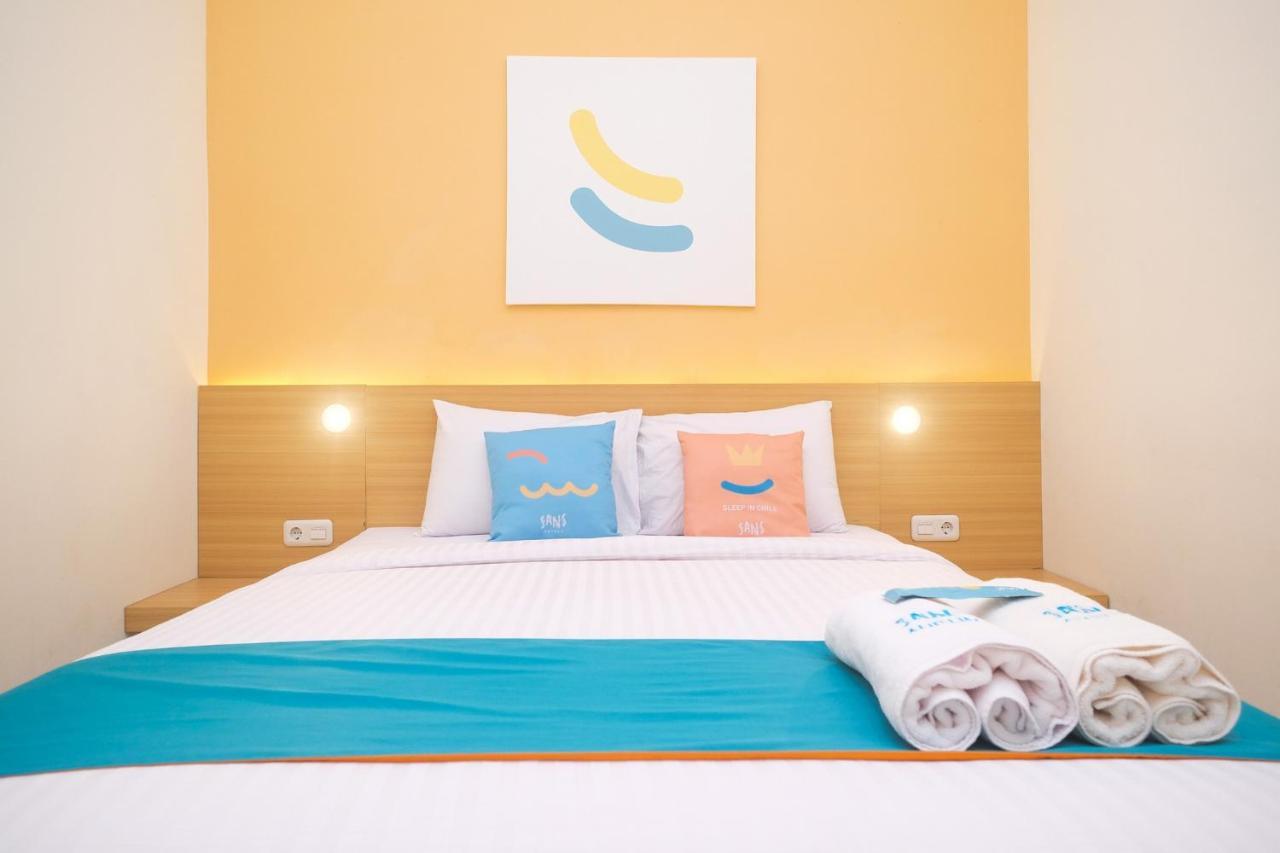 Sans Hotel Aurum Majapahit 세마랑 외부 사진